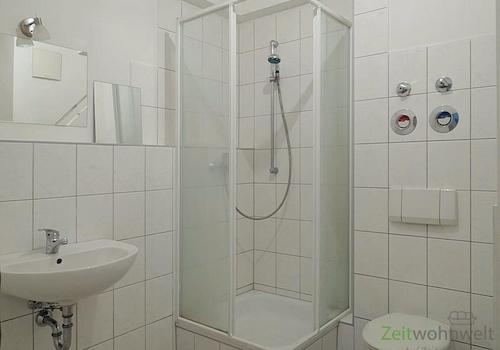 Bad mit Dusche