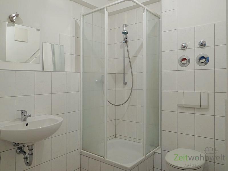 Bad mit Dusche