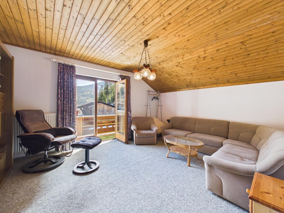 Wohnzimmer DG