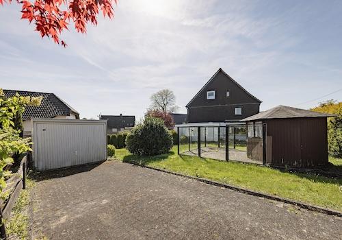 Hausansicht vom Garten