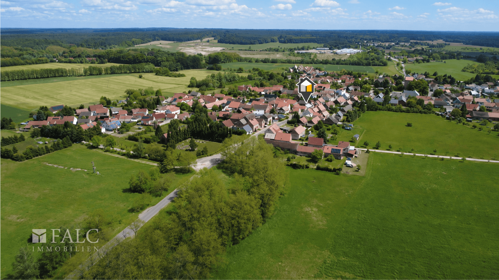 Weitblick über die Ortslage und die naturnahe Umgebung