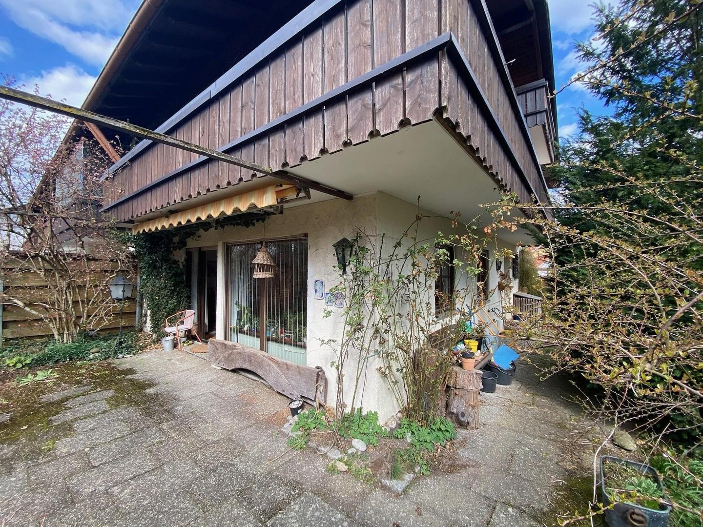 Außenansicht über Terrasse