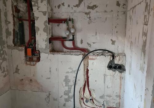 Kernsanierung Wasser Bad 2025
