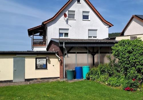 Ansicht Garage/Garten