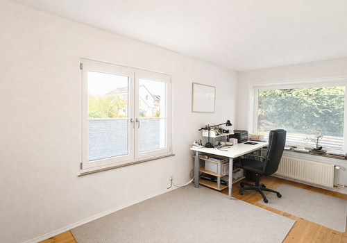 Arbeitszimmer EG