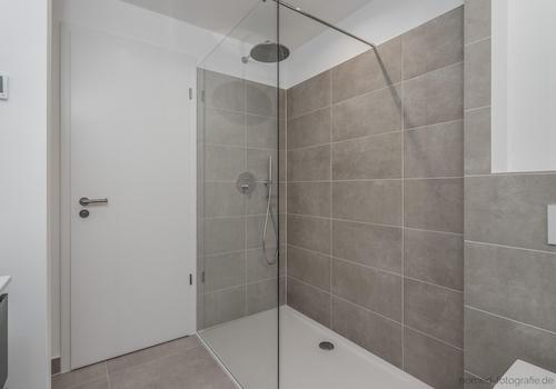 Hauptbad - Dusche