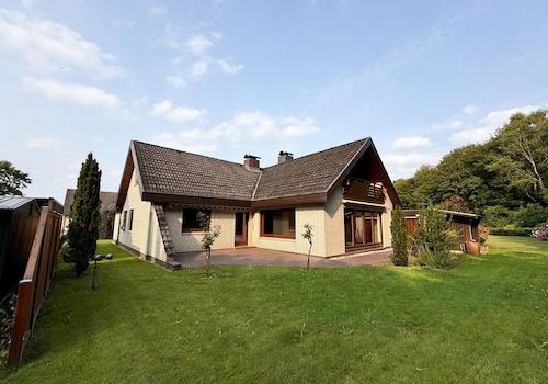 Haus von hinten 1