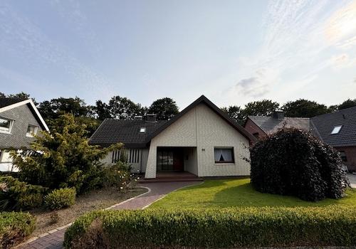 Haus Frontansicht 1