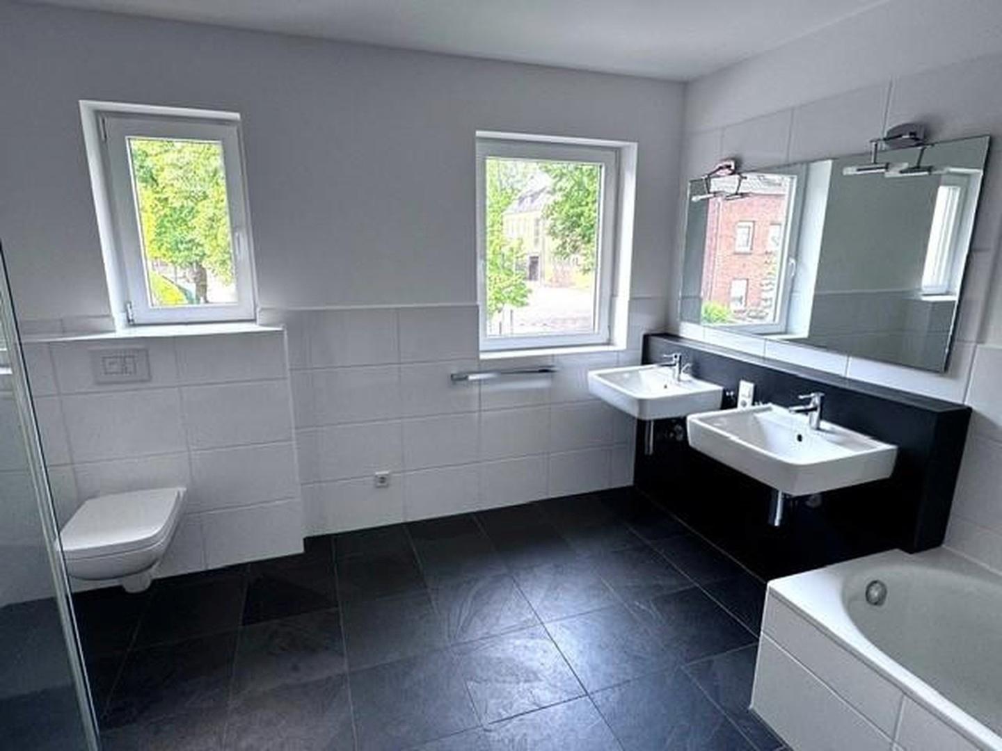Badezimmer 1. OG