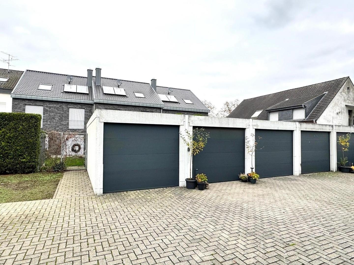 Garagenhof Rückseite