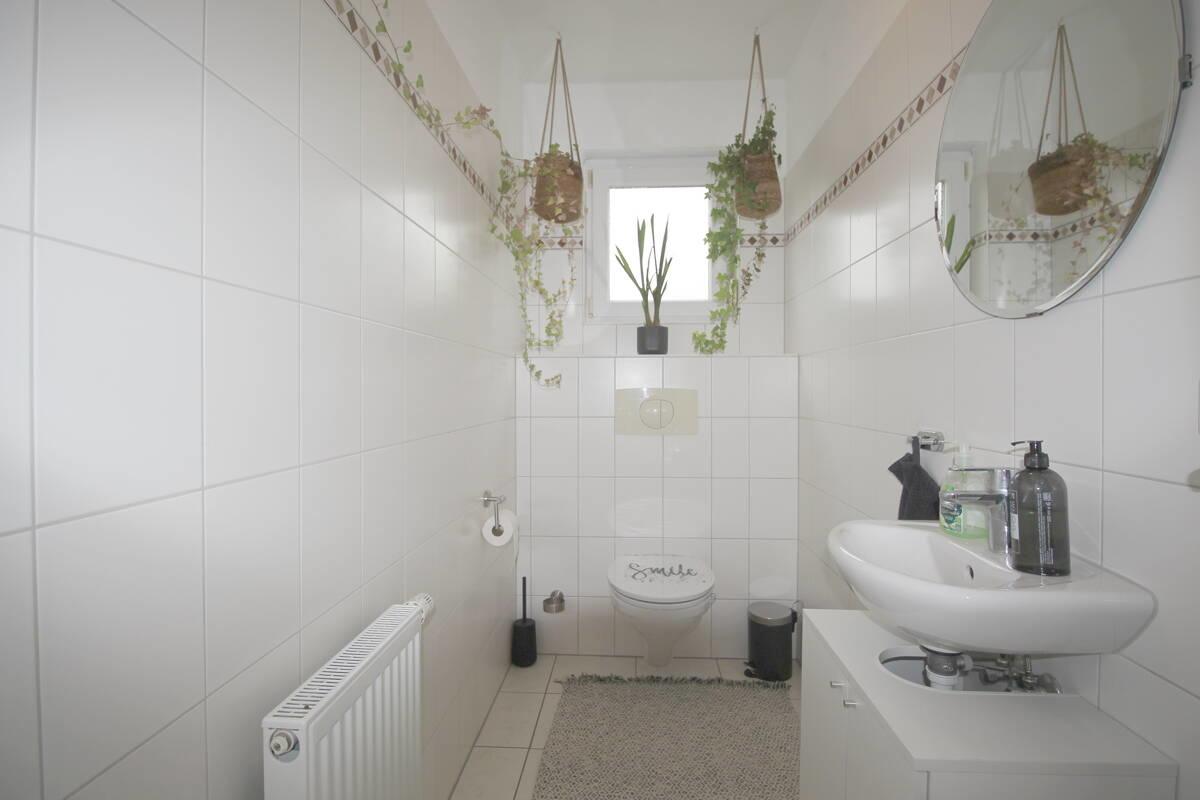 Gäste-WC EG