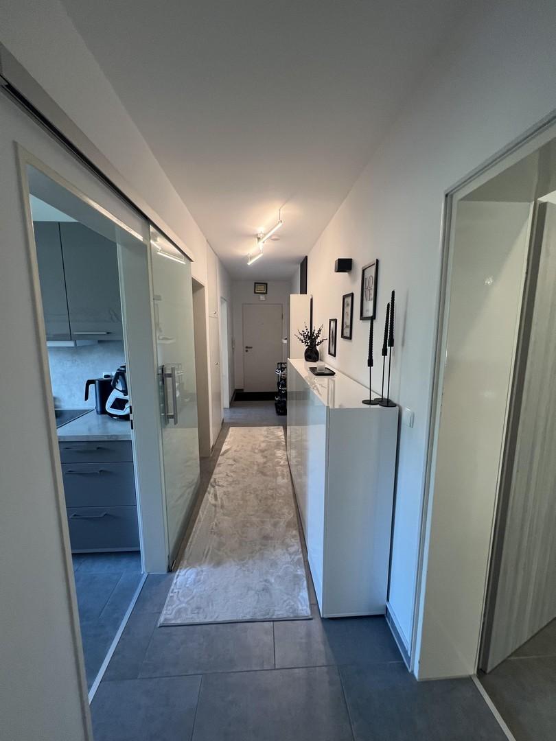 Flur Richtung Wohnungsausgang