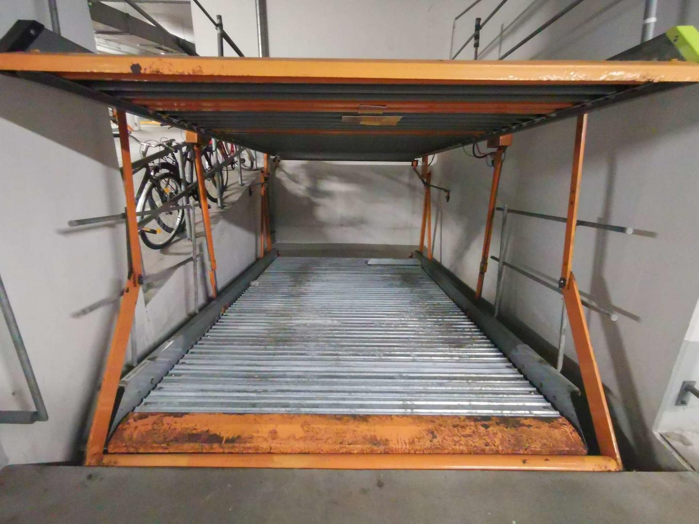 Parkplatz (Bsp.)