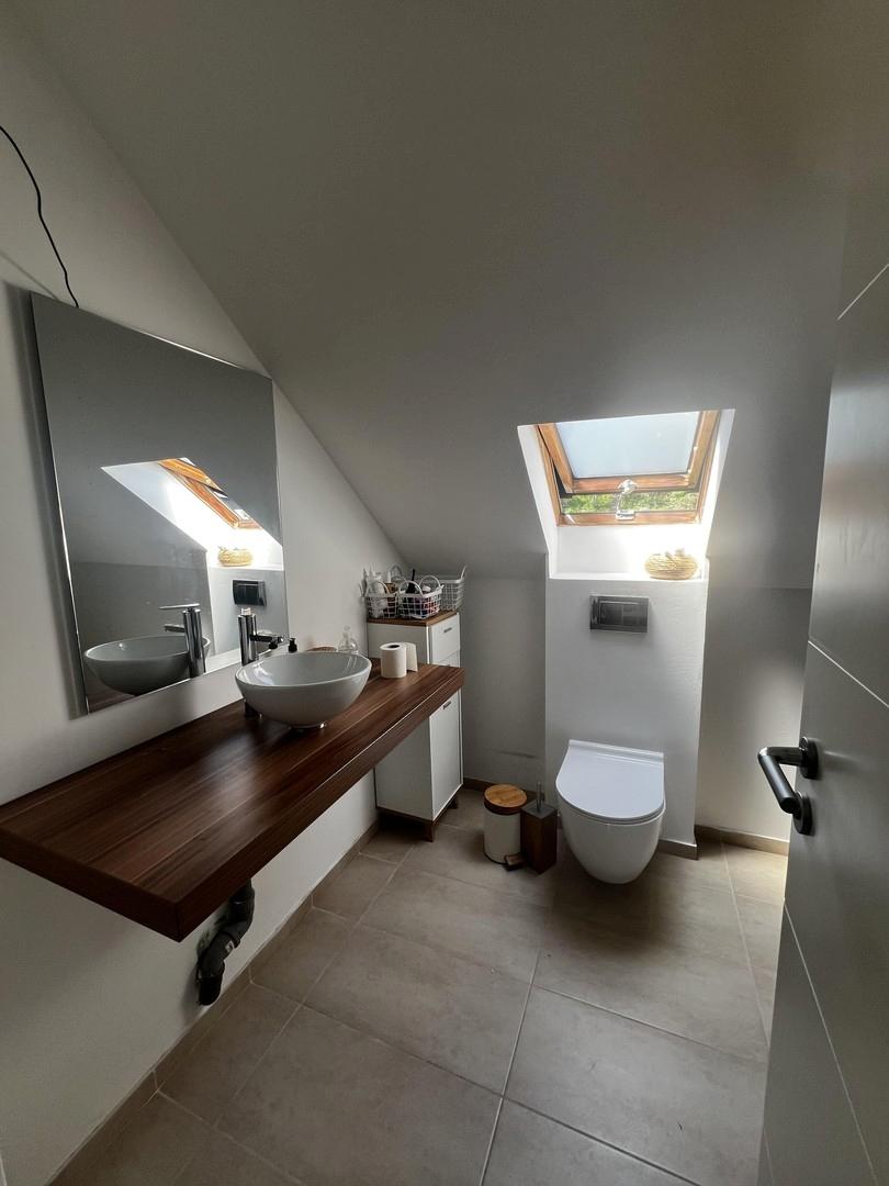 WC-Dusche Dachgeschoss