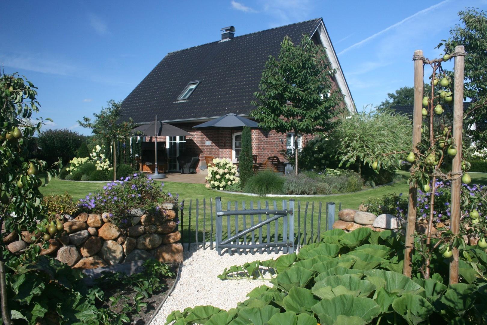 Blick zur großen Terrasse