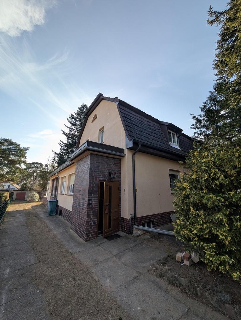 Straßenansicht