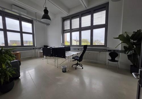 Büro 3-Konfi