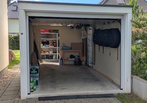 Garage