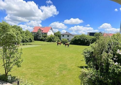 Blick aus dem Badezimmerfenster