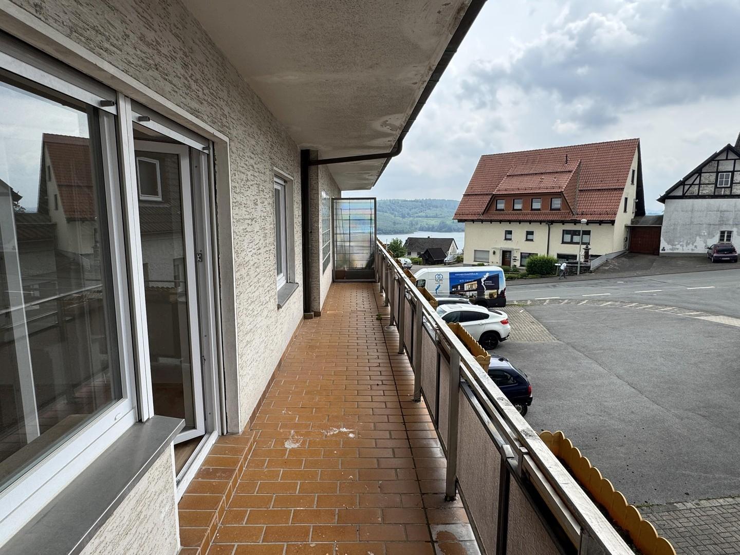 Balkon (wird noch neu gemacht)