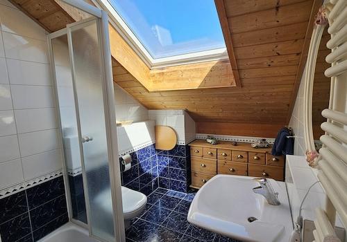 Badezimmer Dachgeschoss