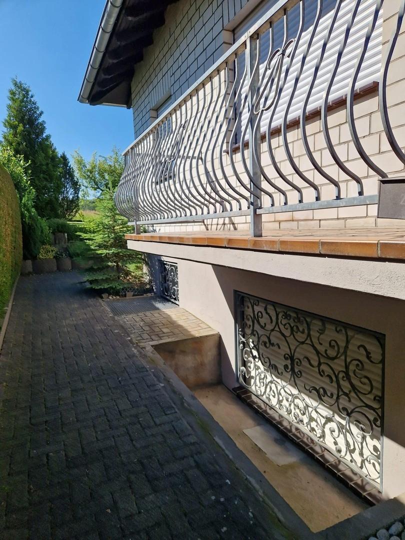 Zugang von Straße