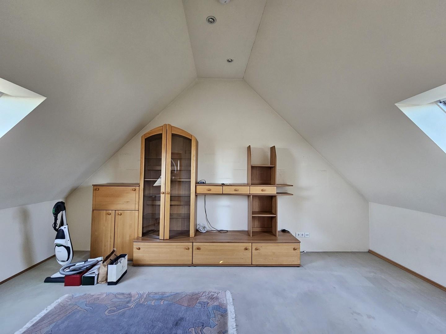 2. DG - Schrank 1