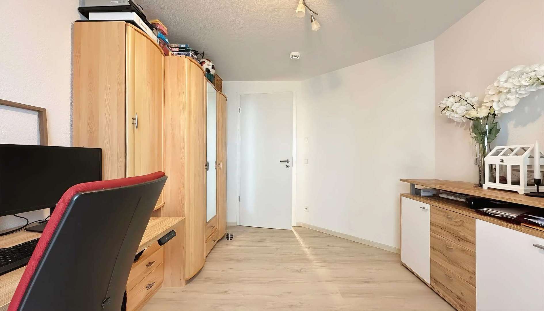 Büro (1)