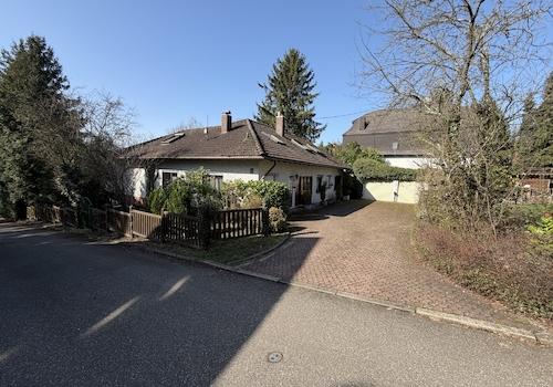 Straßenansicht