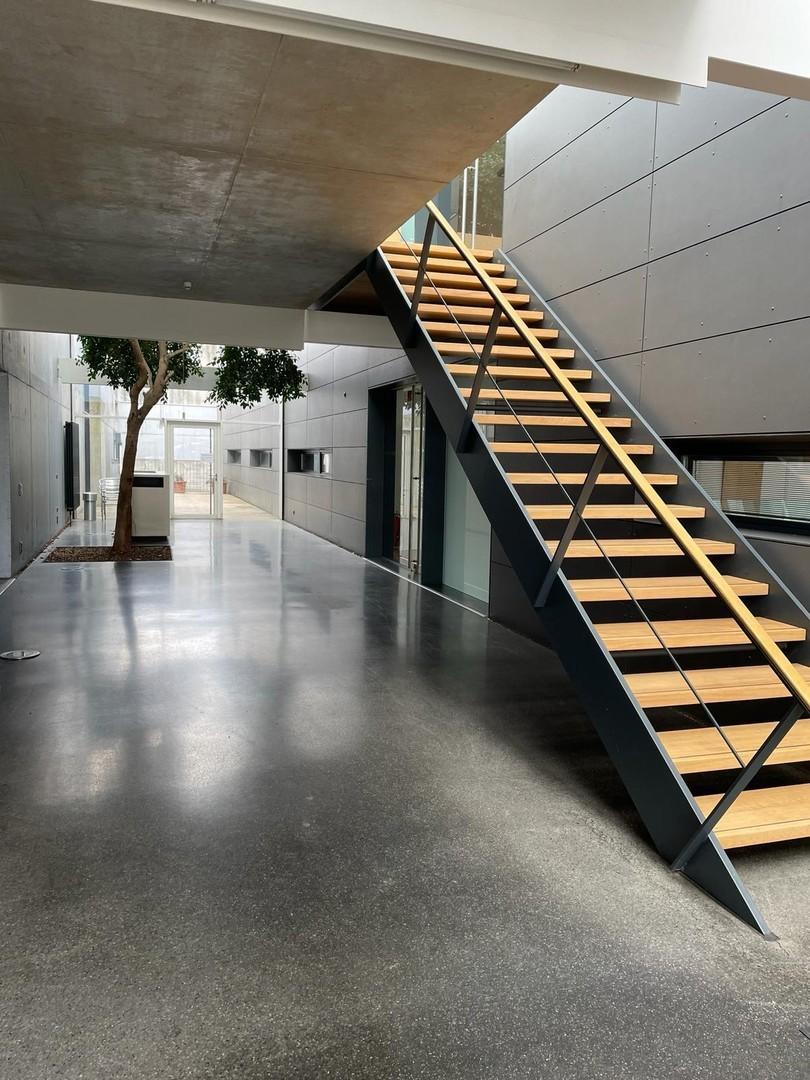 Atrium mit Treppe
