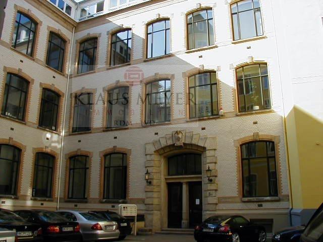 ruhiger Innenhof