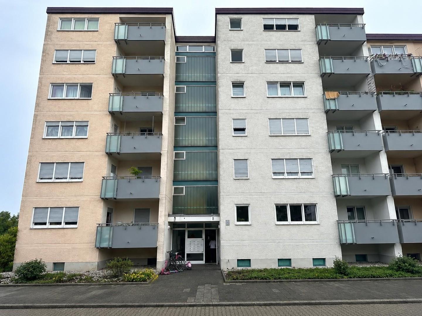 Frontale Hausansicht