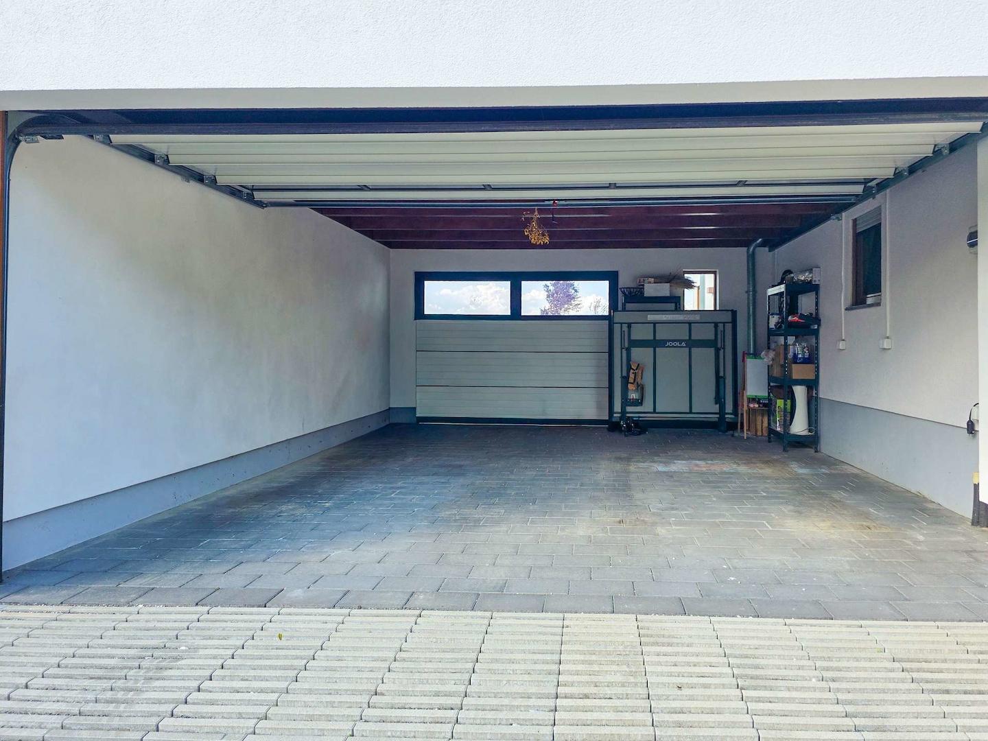 Doppelgarage
