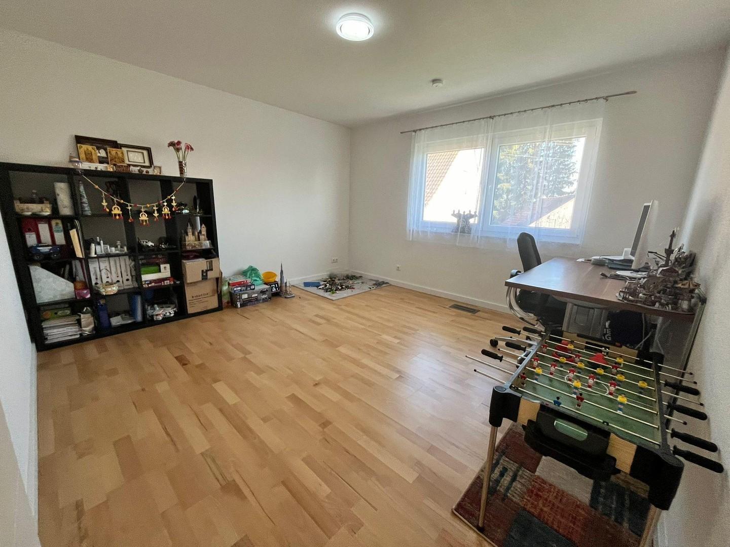 Kinderzimmer / arbeite Zimmer 