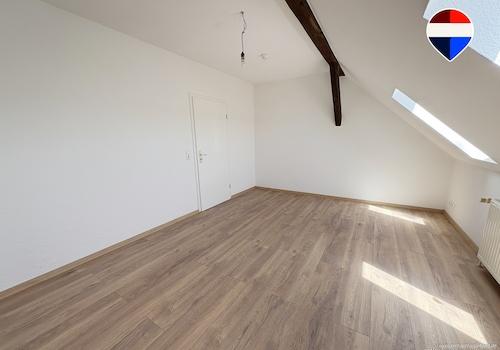 Wohn-und Schlafzimmer