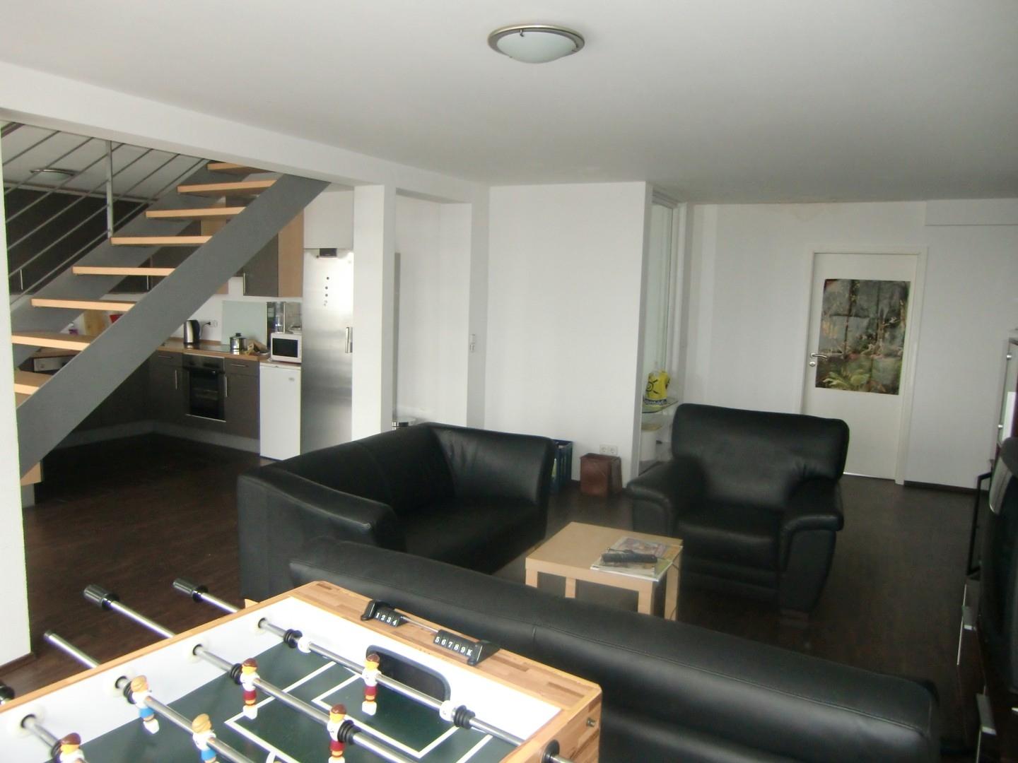Wohnzimmer E