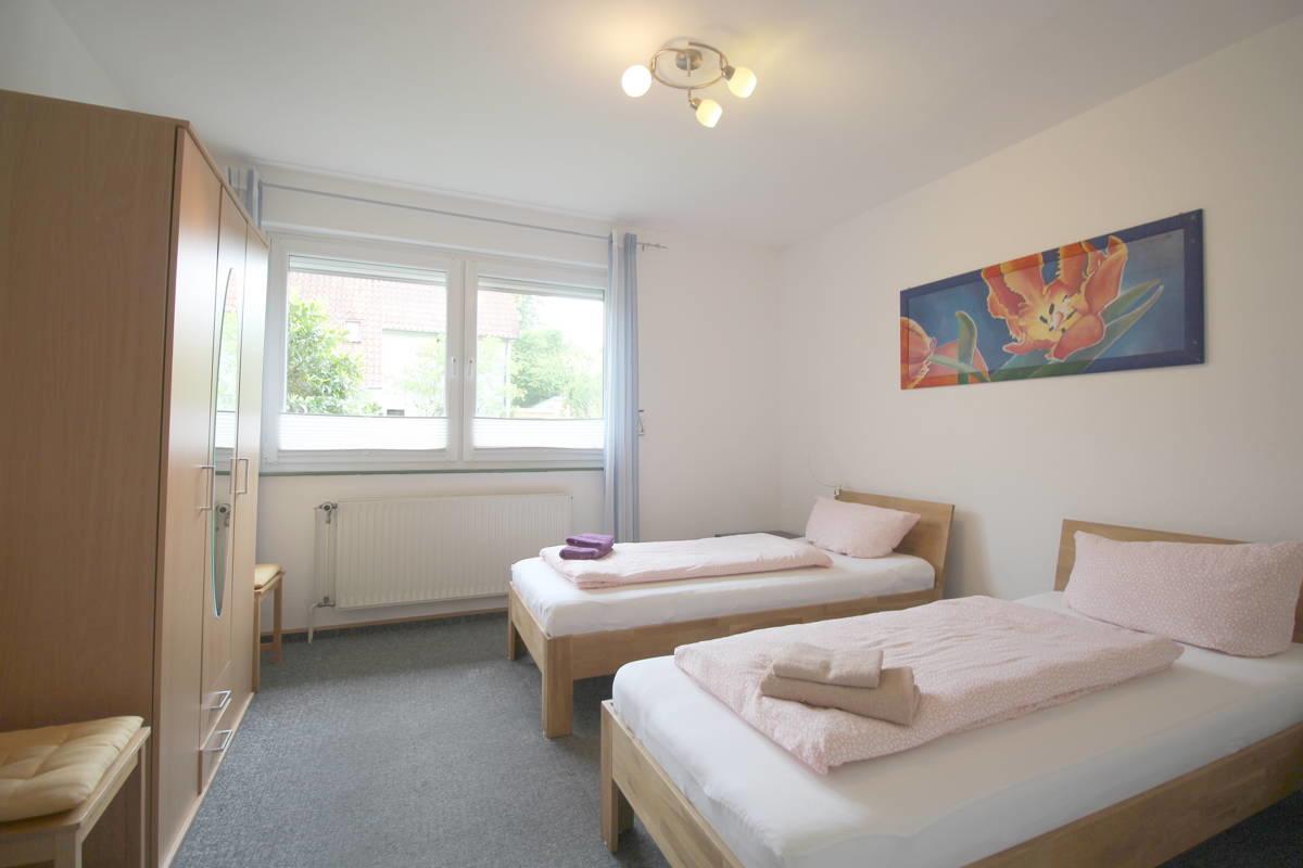 2. Schlafzimmer EG-Wohnung