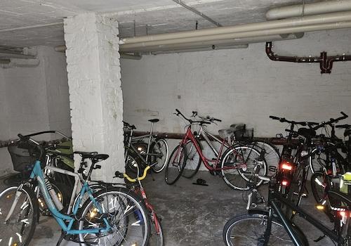 Fahrradkeller im Nebenhaus