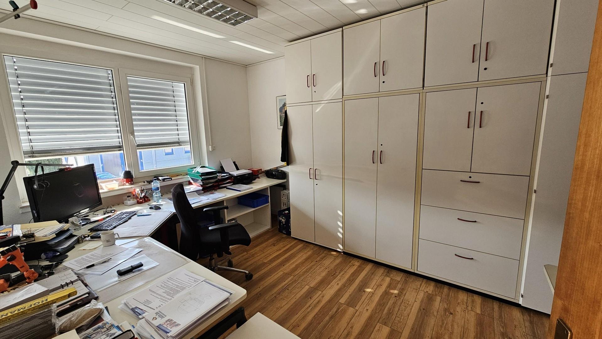 Büro 1.OG West