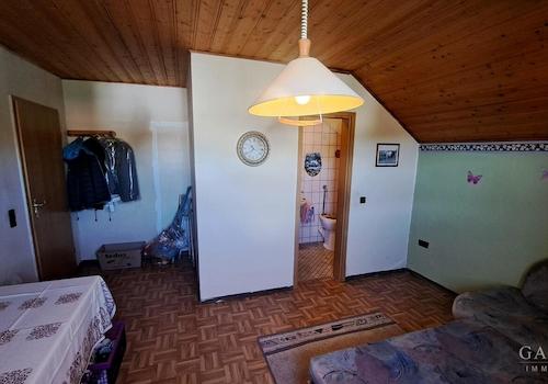 Badezimmer im Schlaf-/Gästezimmer