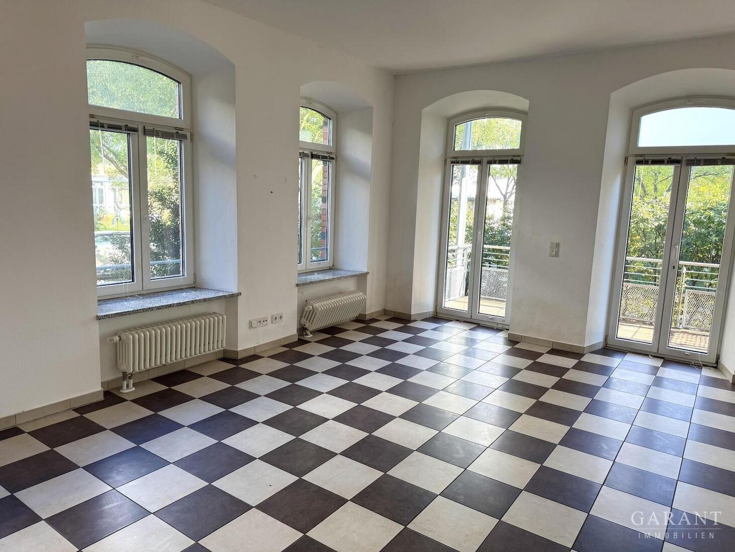 Wohnbereich / Ausgang Garten - Balkon
