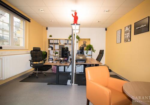 Büro 1