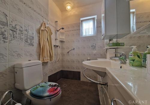 Badezimmer EG