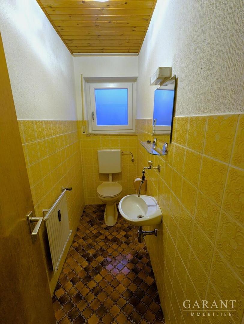 02-WC