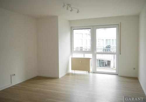 Wohnbereich, Sicht Balkon