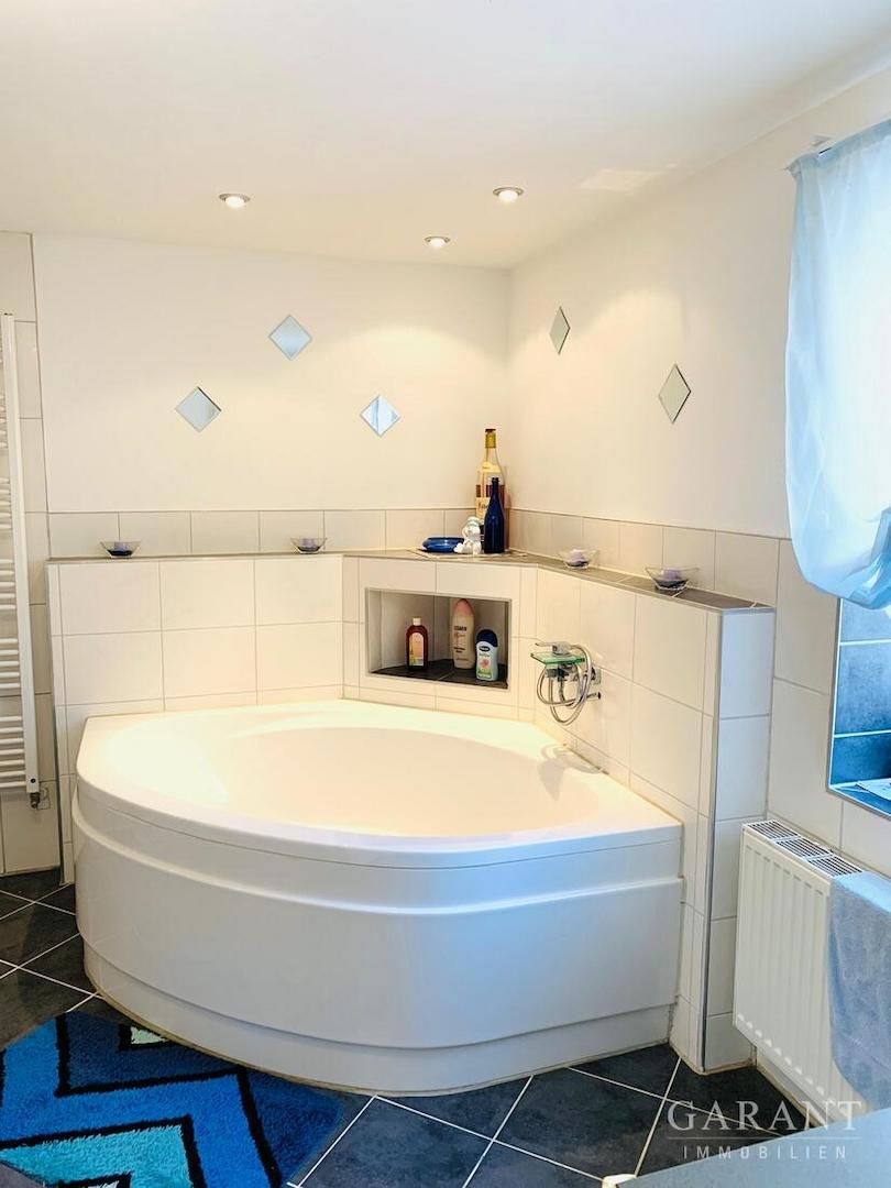 Badezimmer EG