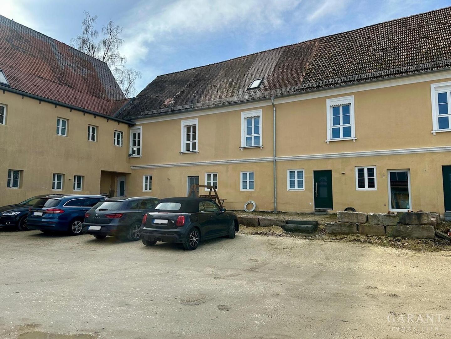 1-Hofseite