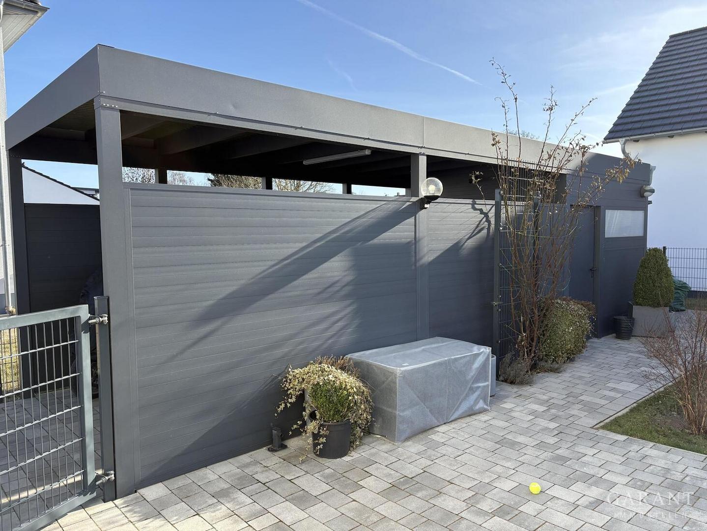 Carport
