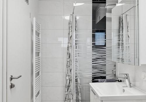 Bad mit Dusche