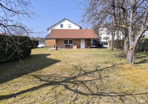 Haus mit Grund
